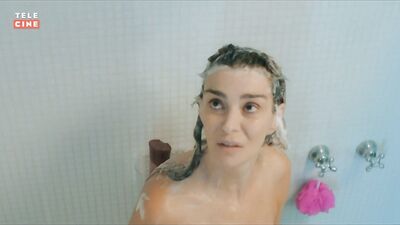 Monica Martelli bikini - Minha Vida em Marte (2018)