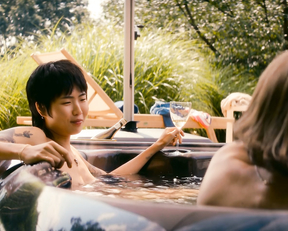 Barbara Garrick, May Hongk - Tales of the City s04-09 (2019)