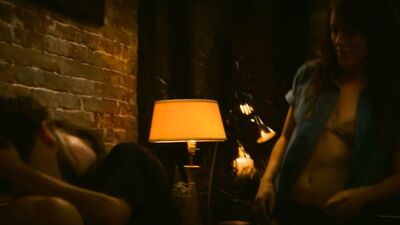 Samantha Soule, Ellen Page - Tales of the City s01e02 (2019)