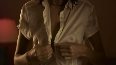 Mireia Oriol nude - Amo (2016)