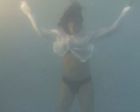 Rita do Vale Capela topless - Lazaro (2013)