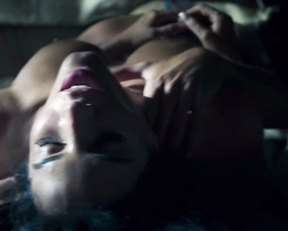 Gaby Espino, Margarita Rosa de Francisco - Jugar Con Fuego (2019)