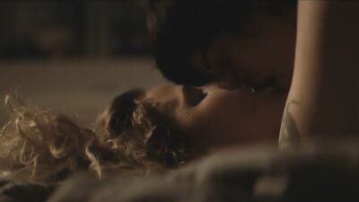 Nanda Costa, Ana Canas sexy scene -  Eu Amo Voce (2018)