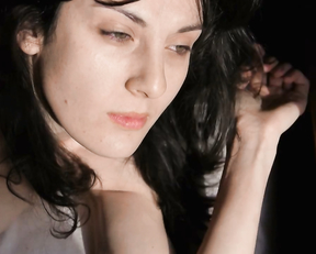 Audrey Nobis nude - Audriel - Se mettre a nu (2011)