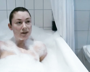 Leigh Arnold, Valeria Bandino  - Charlie Casanova (2011)