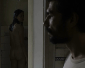 Clara Choveaux, etc - Elon Nao Acredita na Morte (2016)