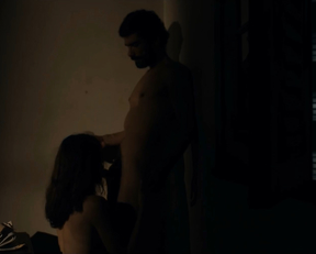 Clara Choveaux, etc - Elon Nao Acredita na Morte (2016)