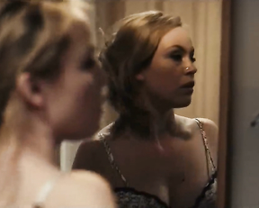 Olimpia Melinte naked - Bucuresti NonStop (2015)