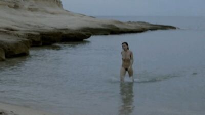 Elena Anaya – Lejos del mar (2015)