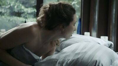 Rita Carelli nude - Hospedeira (2014)
