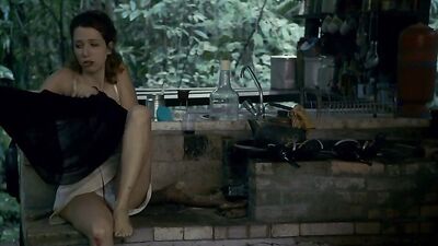 Rita Carelli nude - Hospedeira (2014)