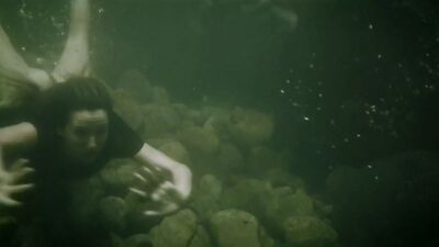 Rita Carelli nude - Hospedeira (2014)