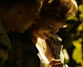 Mariya Poezzhaeva - Motylki s01e03 (2014)