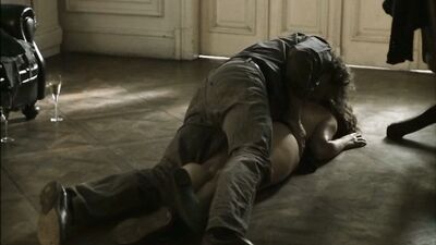Romina Ricci nude - Rehen de ilusiones (2012)