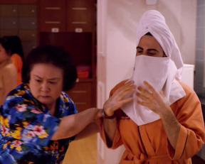 Natalie Kim, etc - Bored to Death s02e07 (2010)