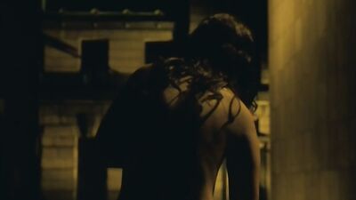 Emily Hampshire, Katie Boland - Die (2010)