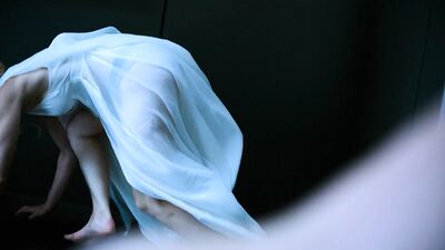 Kristin Lehman, Lisa Chandler - Altered Carbon s01e09 (2018)