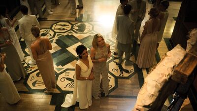 Kristin Lehman upskirt - Altered Carbon s01e10 (2018)