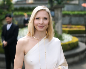 Kristin Lehman nipples - Altered Carbon s01e01 (2018)