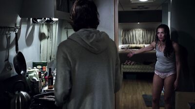 Trieste Kelly Dunn – Banshee s02e02 (2014)