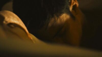 Alyssa Milano naked – Pathology (2008)