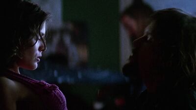 Alyssa Milano sexy – Fear (1996)