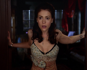 Alyssa Milano – Charmed s07-08 (2004-2006)