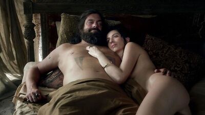 Sylvaine Strike nude – Black Sails s03e06 (2016)