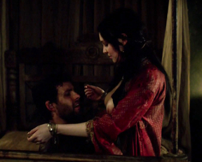 Lise Slabber – Black Sails s02e07 (2015)