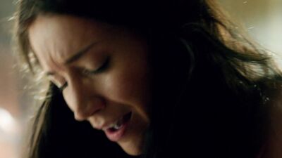 Louise Barnes, Jessica Parker Kennedy – Black Sails s01e04 (2014)
