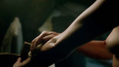 Hannah New nude – Black Sails s03e02 (2016)
