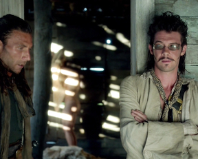 Hannah New, Jessica Parker Kennedy – Black Sails s01e03 (2014)