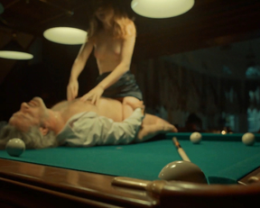 Viktoriya Zabolotnaya, Valeriya Jidkova - Besstydniki s01e13 Shameless Ru (2017)