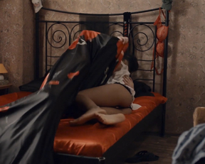 Liza Martines nude, etc - Besstydniki s01e16 Shameless Ru (2017)