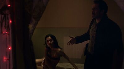 Diane Kruger, Alejandra Perez – The Bridge s01e02 (2013)