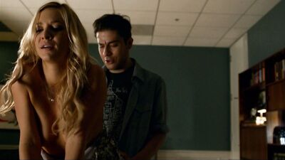 Tara Holt sex scene – Californication s07e02-04 (2014)