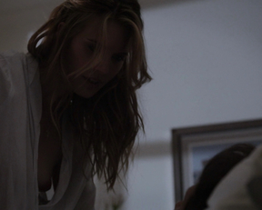 Maggie Grace nipslip – Californication s06e02 (2013)