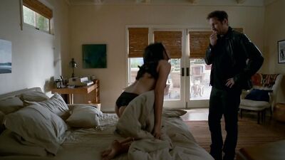Diana Terranova, Kelen Coleman – Californication s07e12 (2014)