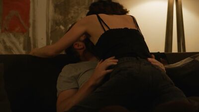 Lindsay Burdge, Lydia House - Easy s03e01 (2019)
