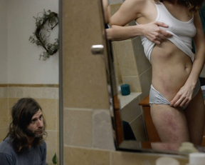 Aubrey Plaza naked - Easy s02e01 (2017)