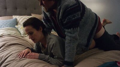 Elizabeth Reaser nude – Easy s01e01 (2016)