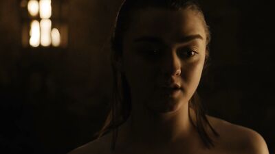 Maisie Williams naked - Game of Thrones s08e02 (2019)