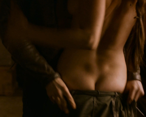 Oona Chaplin nude – Game of Thrones s02e08 (2012)