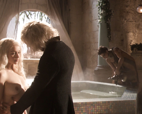 Emilia Clarke nude – Game of Thrones s01 (2011)