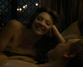 Natalie Dormer, Xena Avramidis, etc – Game of Thrones s05e03 (2015)