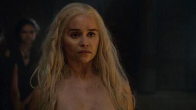 Emilia Clarke naked – Game of Thrones s06e03 (2016) HDTV 1080p