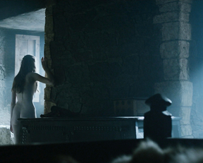 Charlotte Hope nude – Game Of Thrones s05e05 (2015)