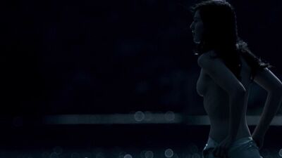 Maria Valverde, Eva Green – Cracks (2009)