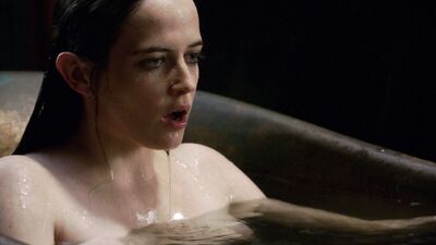 Eva Green – Camelot s01 (2011)