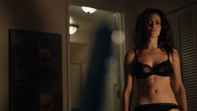 Emmy Rossum naked – Shameless s08e01 (2017)